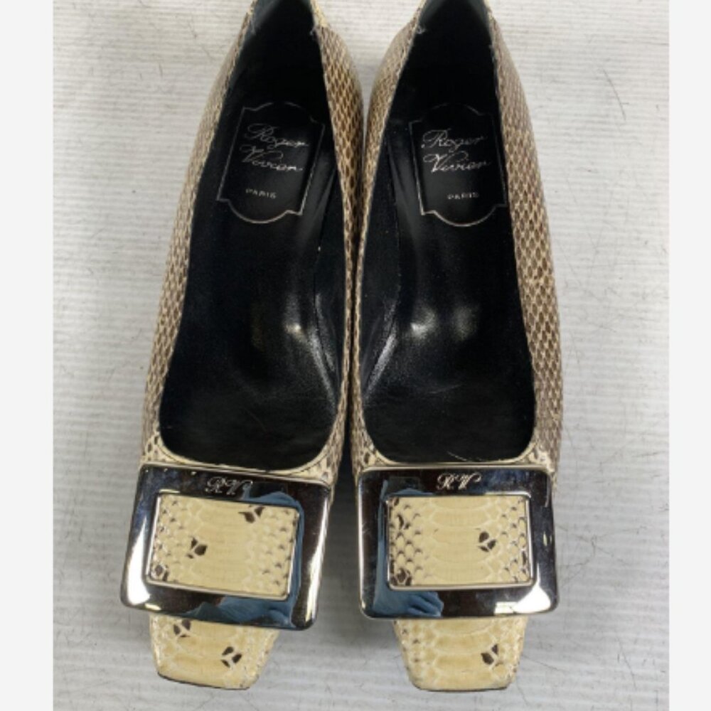 Roger Vivier Beige and Black Python Print Square Toe Flats Size 34.5 - Picture 2 of 10